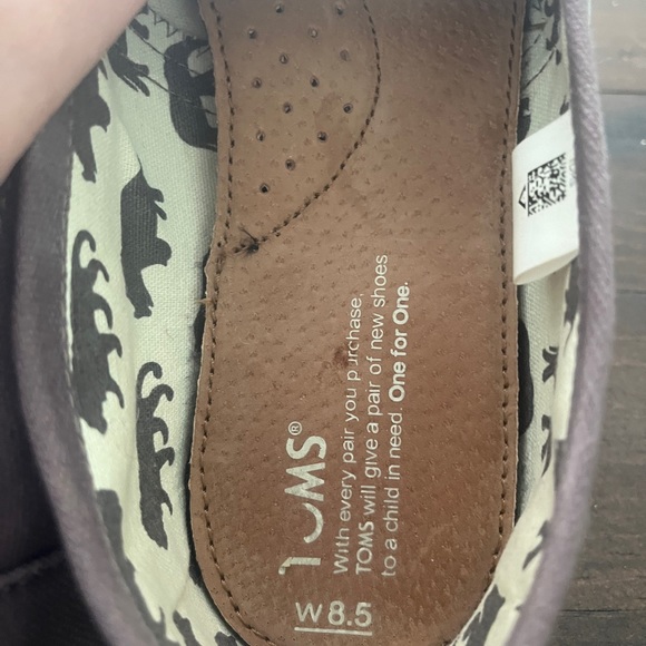 TOMS size 8.5 - Picture 4 of 6